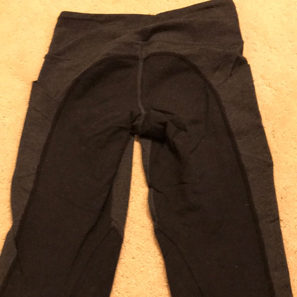 Lululemon Yoga Pants - Picture 5 of 6